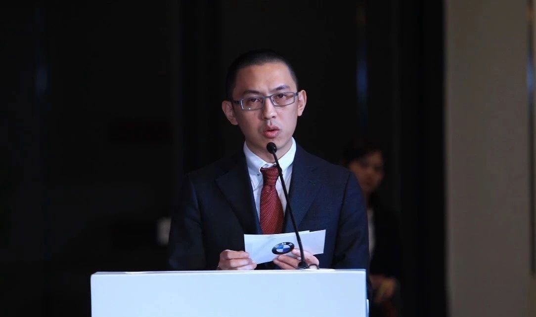 中宝董事长_董事长办公室图片(2)